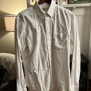 Men’s size large casual button down